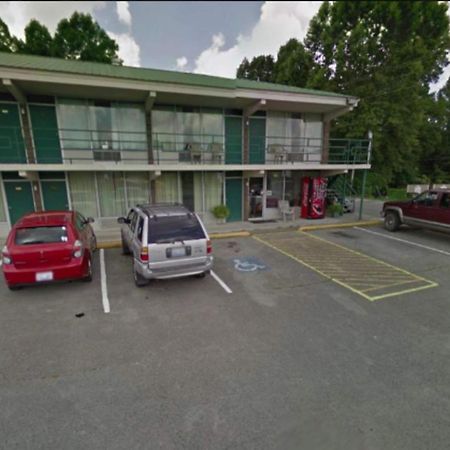 Oyo Hotel Whitely City Hwy 27 Ky Whitley City Exterior foto